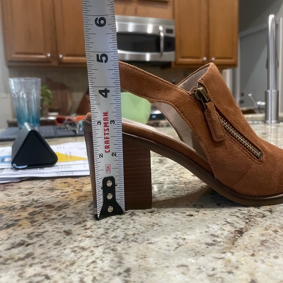 Cole Haan Tan Suede Slingback - Picture 7 of 7